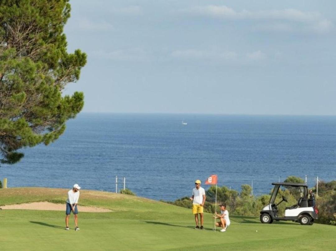 Cap Esterel Mer Sport Et Nature, Dans Village Pierres Et Vacances Saint-Raphaël Eksteriør billede